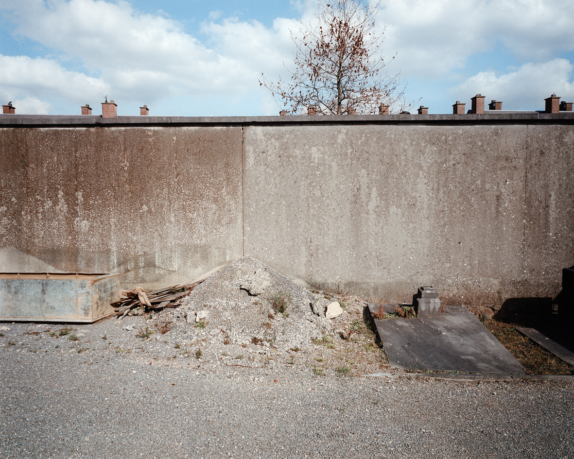 philippe mailleux, cimetière, lisières, Bruxelles, Plaubel Makina w67